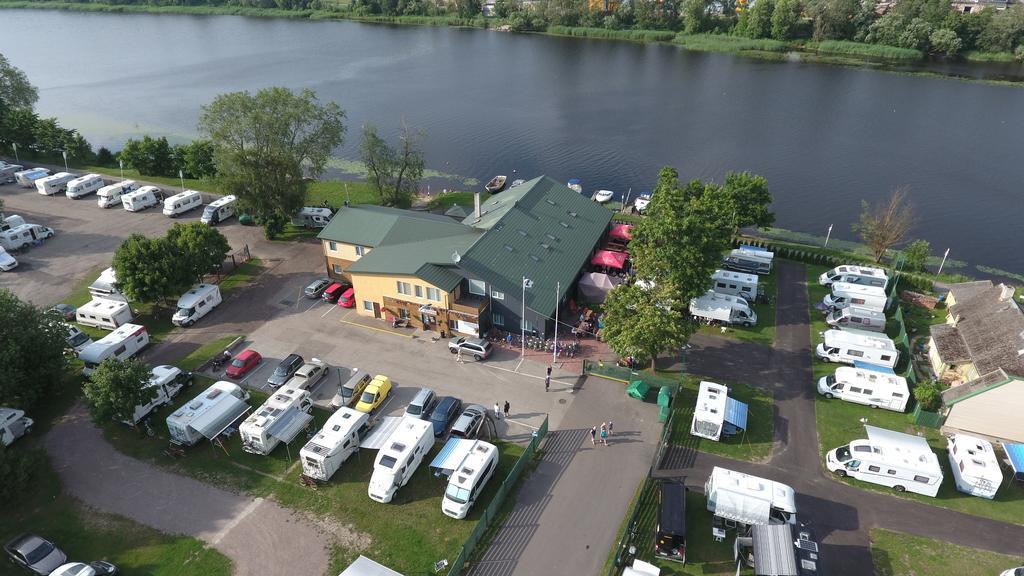 Konse Motel And Caravan Camping パルヌ エクステリア 写真